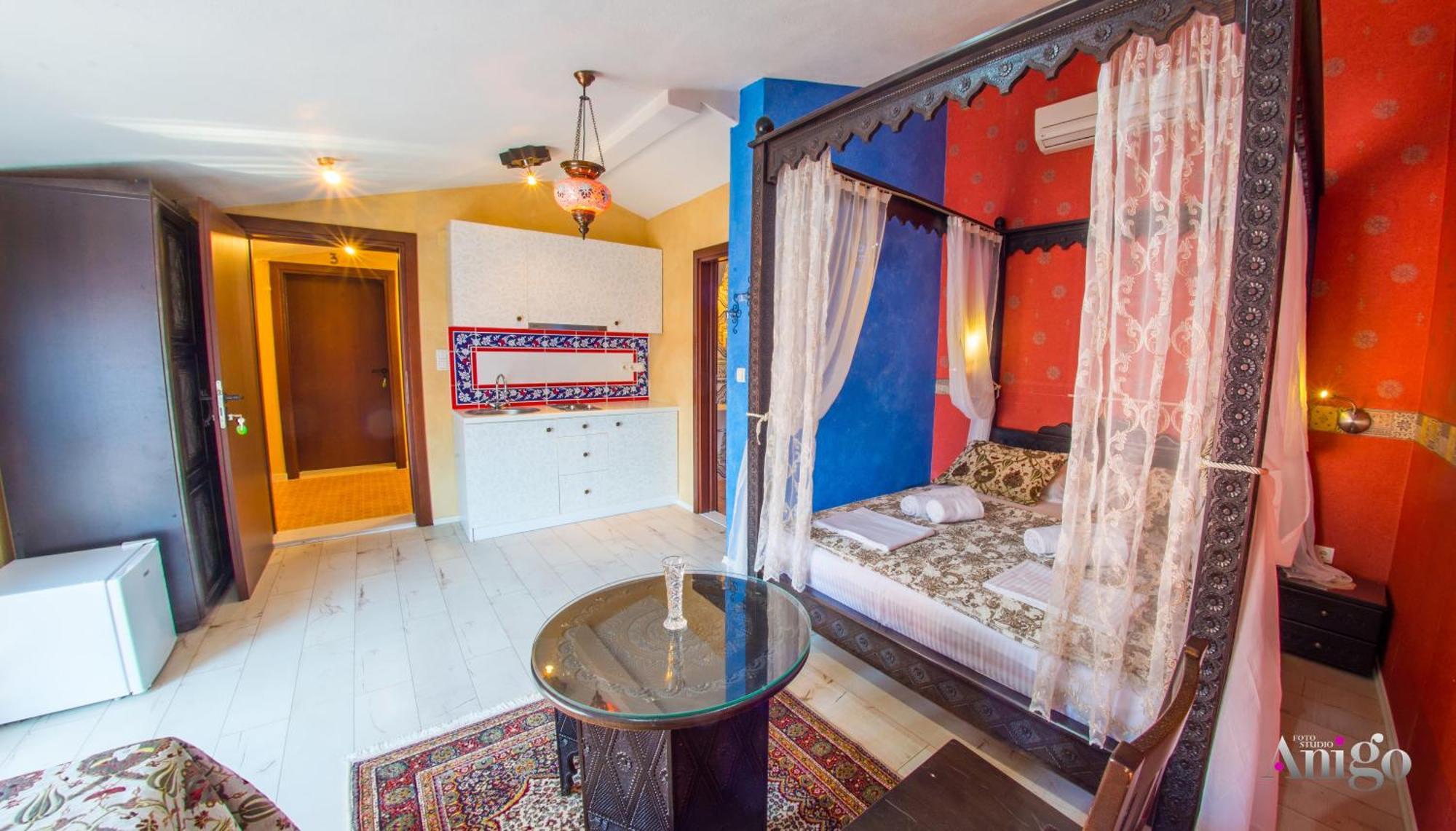 Apartment And Sulejman *